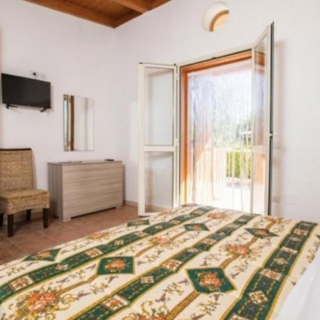 Villaggio Club Degli Ulivi Vieste Esterno foto
