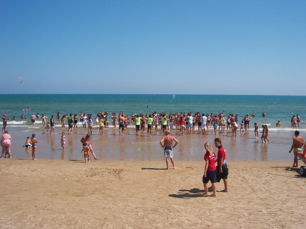 Villaggio Club Degli Ulivi Vieste Esterno foto